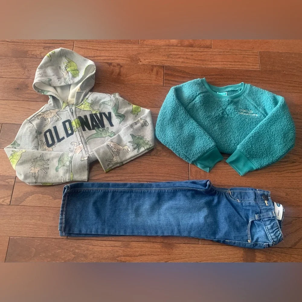Old Navy Gray‎ Dinosaur Hoodie and Teal Sweater with Blue Jeans
